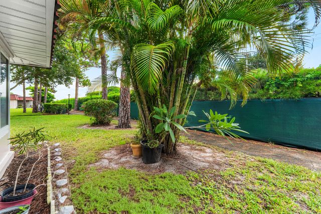 687 MARLBORO Oval A, Lake Worth, FL 33467