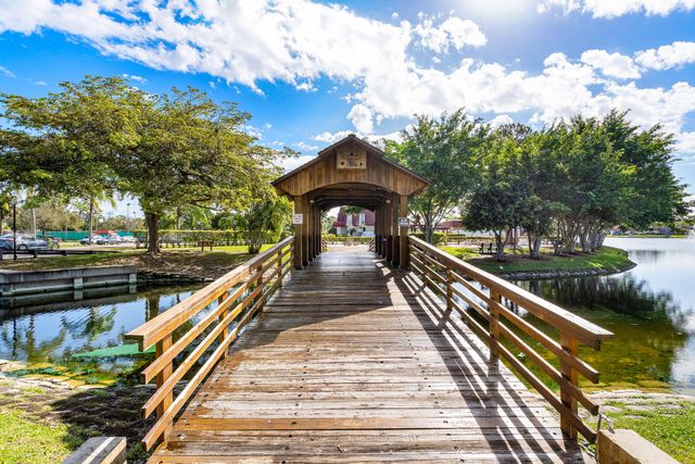 687 MARLBORO Oval A, Lake Worth, FL 33467