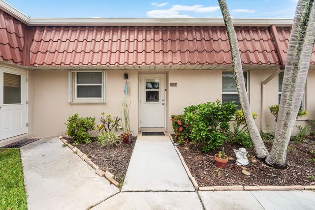 687 MARLBORO Oval A, Lake Worth, FL 33467
