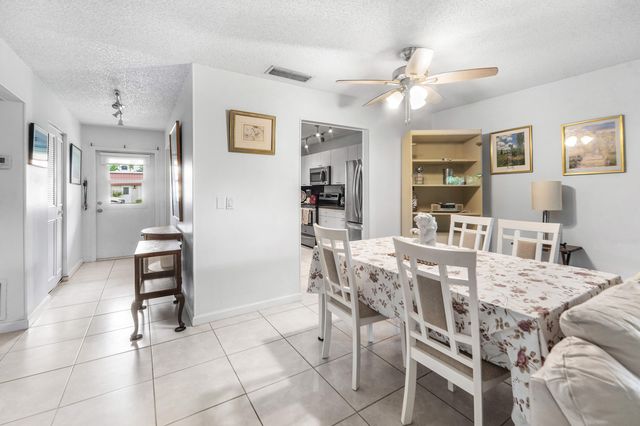 687 MARLBORO Oval A, Lake Worth, FL 33467