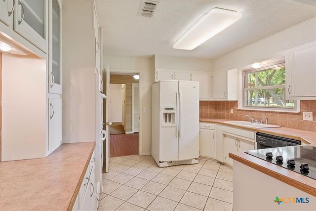 3006 Slough Drive, Temple, TX 76502