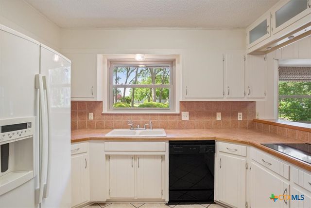 3006 Slough Drive, Temple, TX 76502
