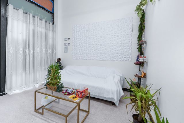 965 W 18th Street, Chicago, IL 60608