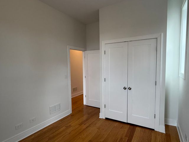 965 W 18th Street, Chicago, IL 60608