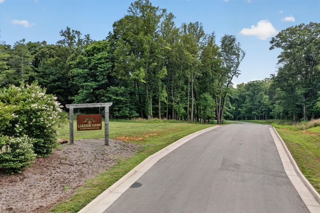 Lot 4 Red Barn LN, Wirtz, VA 24184