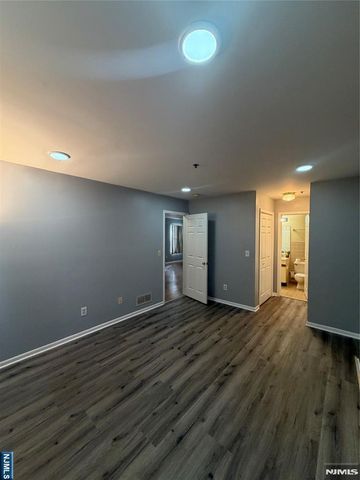 140 Highland Avenue 101, Kearny, NJ 07032