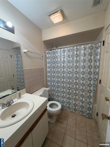 140 Highland Avenue 101, Kearny, NJ 07032