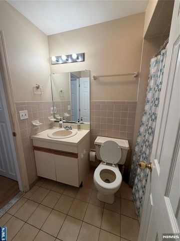 140 Highland Avenue 101, Kearny, NJ 07032