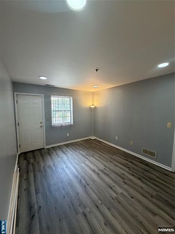 140 Highland Avenue 101, Kearny, NJ 07032