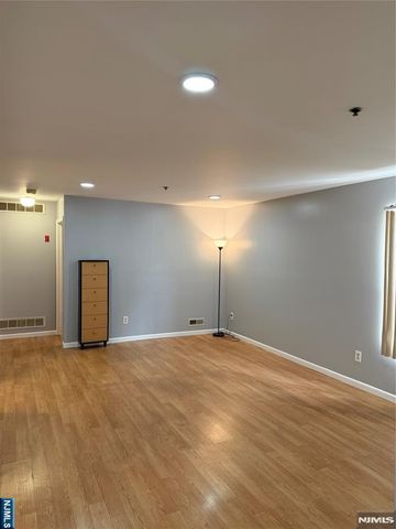 140 Highland Avenue 101, Kearny, NJ 07032