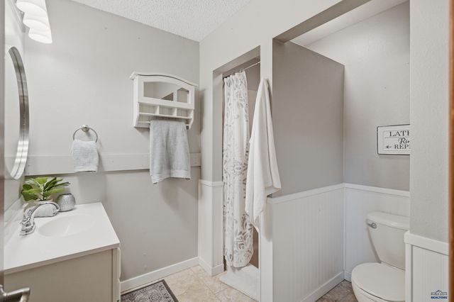 4915 COPPERHILL CT, Rapid City, SD 57702