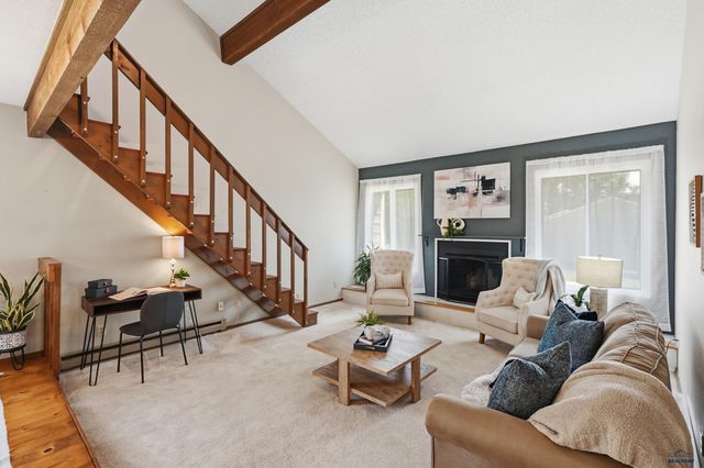4915 COPPERHILL CT, Rapid City, SD 57702