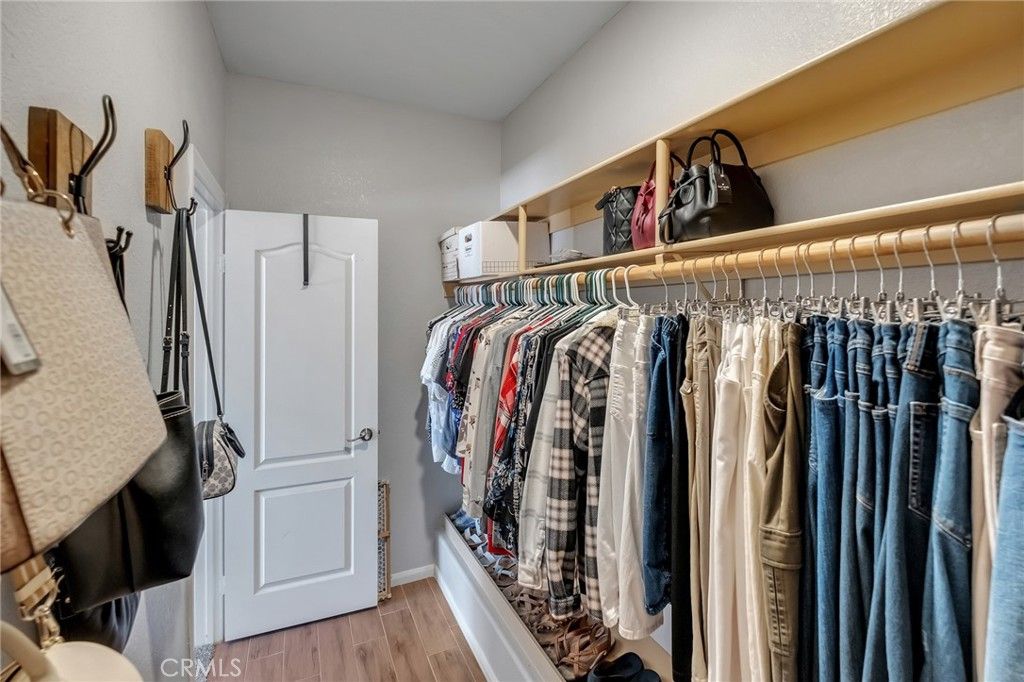 Image 25 of property listing at 7678 Montrose, Hesperia, CA 92345