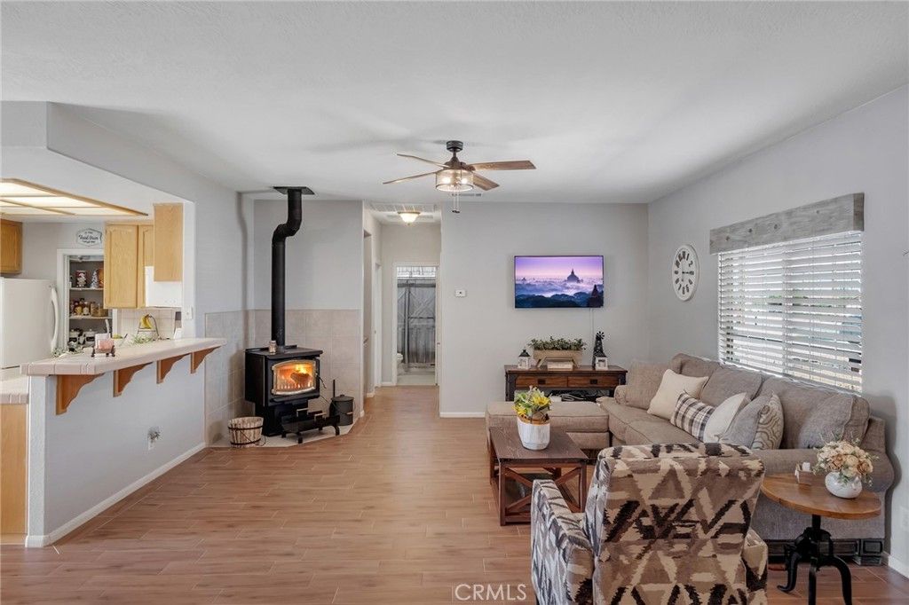 Image 3 of property listing at 7678 Montrose, Hesperia, CA 92345