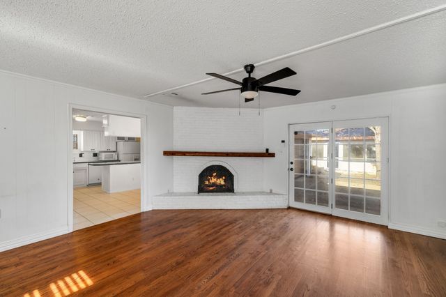 8348 Hillside Drive, Frisco, TX 75033