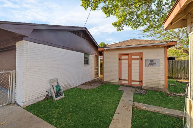 8348 Hillside Drive, Frisco, TX 75033