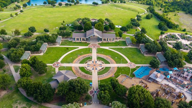 8348 Hillside Drive, Frisco, TX 75033
