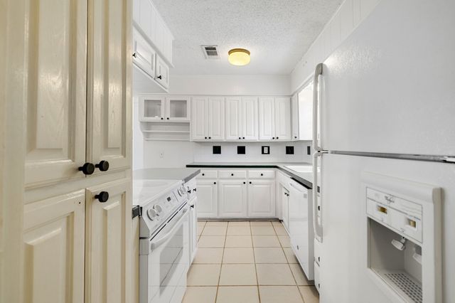 8348 Hillside Drive, Frisco, TX 75033