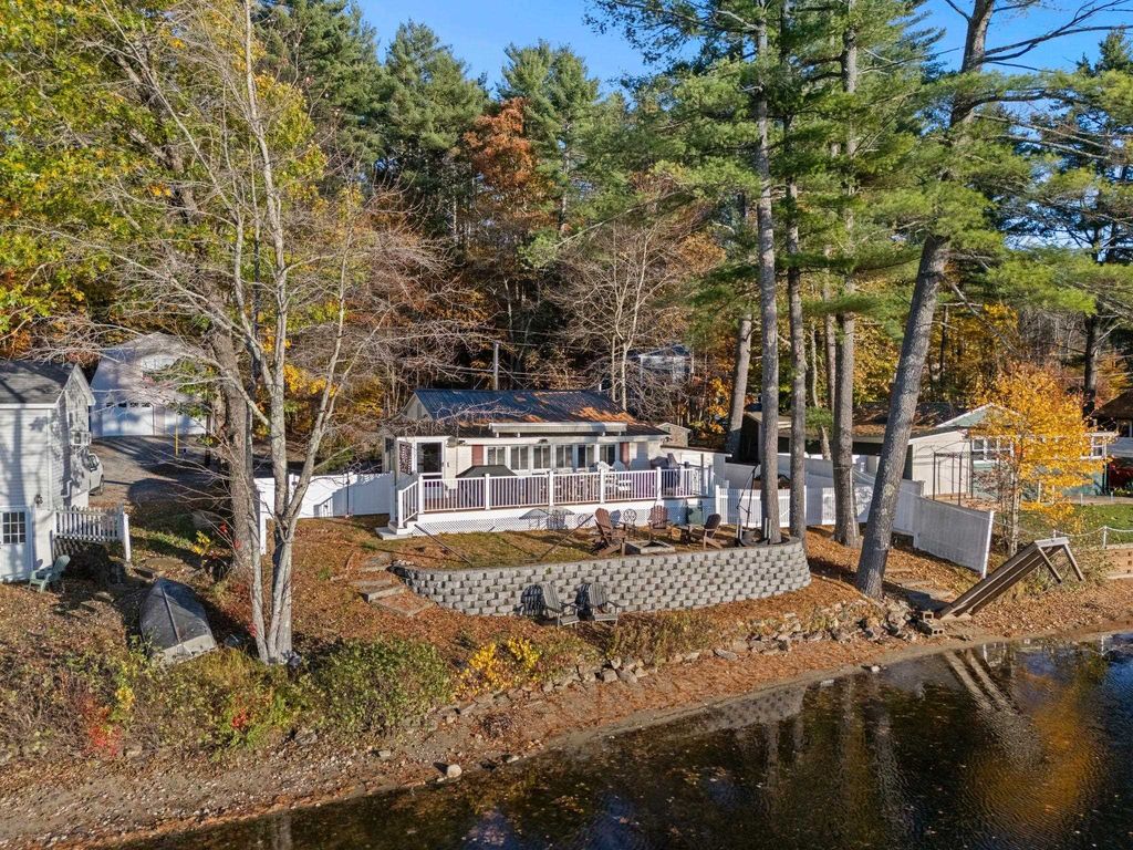 93 Daniels Road, Weare, NH 03281