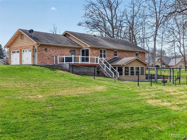 4 Palomino Court, Wentzville, MO 63385