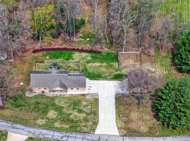 4 Palomino Court, Wentzville, MO 63385