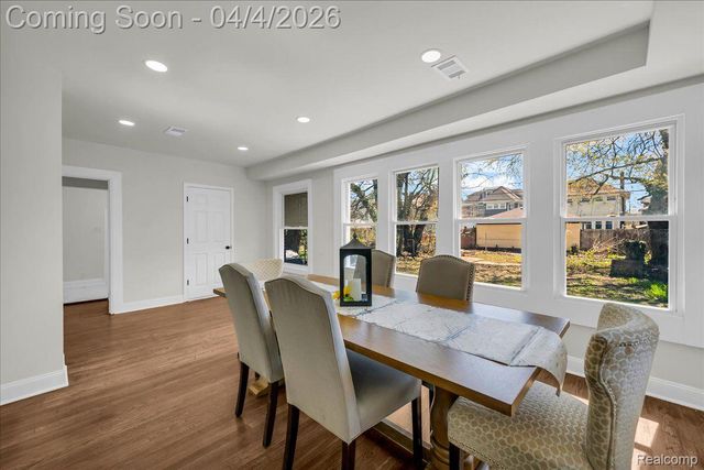 1517 EDISON Street, Detroit, MI 48206