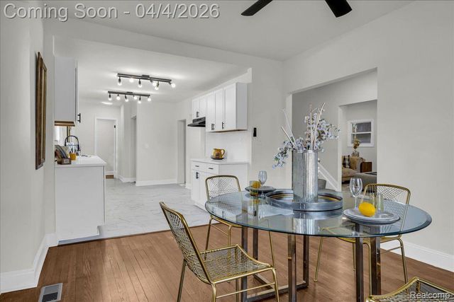 1517 EDISON Street, Detroit, MI 48206