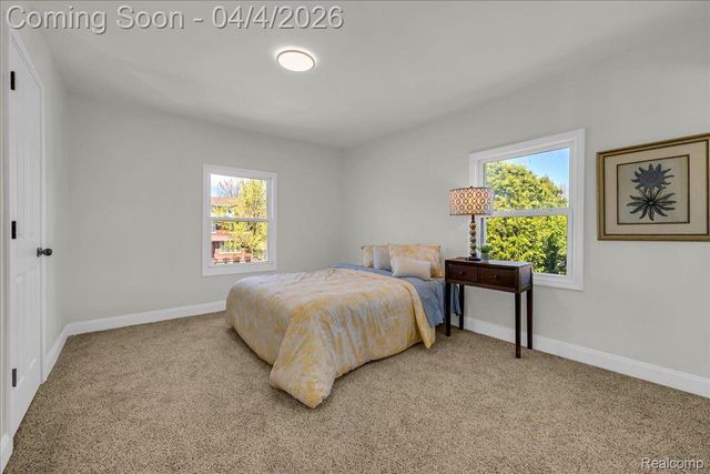 1517 EDISON Street, Detroit, MI 48206