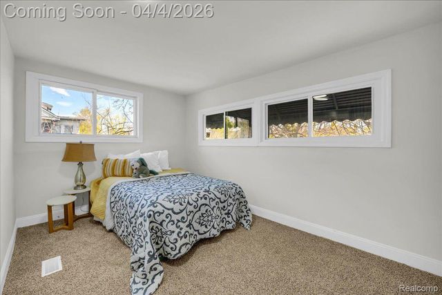 1517 EDISON Street, Detroit, MI 48206