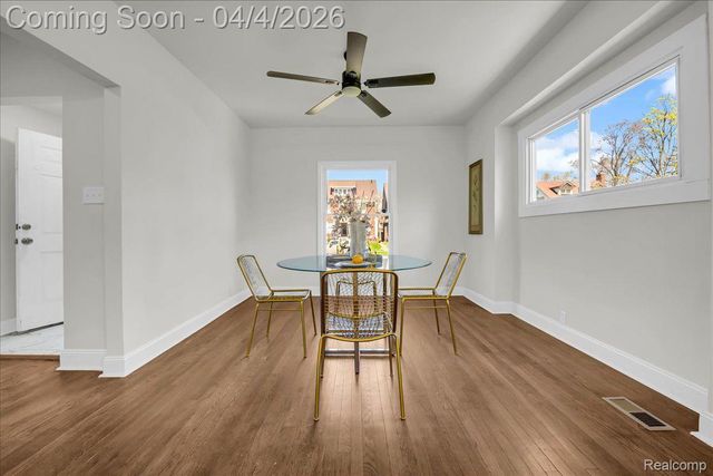 1517 EDISON Street, Detroit, MI 48206