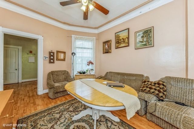 2347 W Maypole Avenue, Chicago, IL 60612