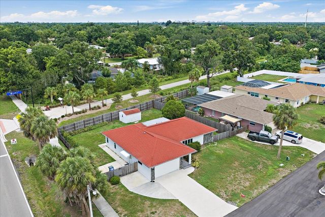 4378 MEADOWLAND CIRCLE, Sarasota, FL 34233