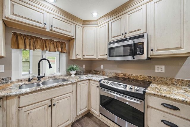 4378 MEADOWLAND CIRCLE, Sarasota, FL 34233