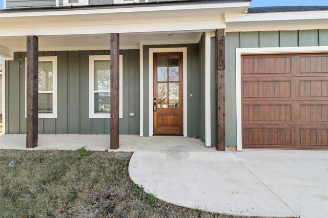 910 Wilde Street, Denison, TX 75020