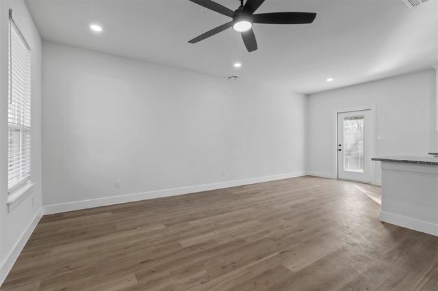 910 Wilde Street, Denison, TX 75020