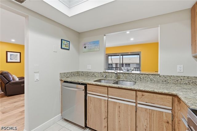 4928 Vincennes ST C5, Cape Coral, FL 33904