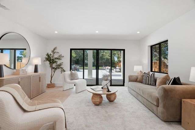 416 Quartz Street, Redwood City, CA 94062