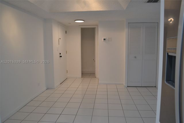 3670 Inverrary Dr 2D, Lauderhill, FL 33319