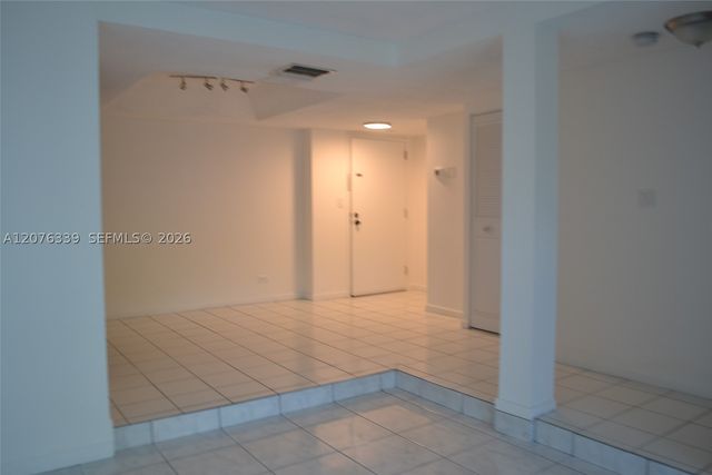 3670 Inverrary Dr 2D, Lauderhill, FL 33319
