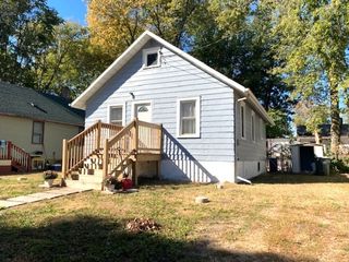 509 Avenue I, Sterling, IL 61081