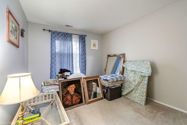 2950 Northampton Drive B2, Rolling Meadows, IL 60008