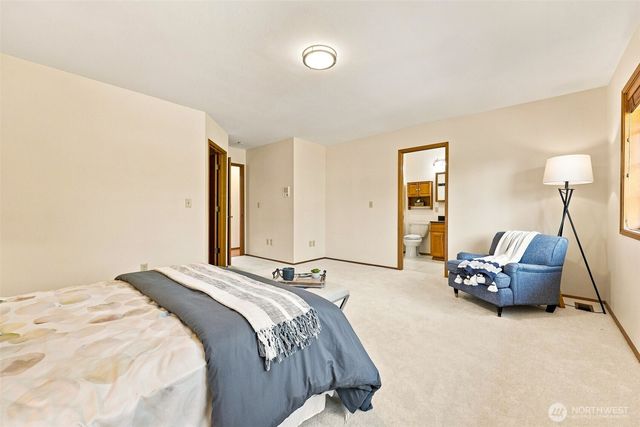 19009 10th Avenue Ct E, Spanaway, WA 98387