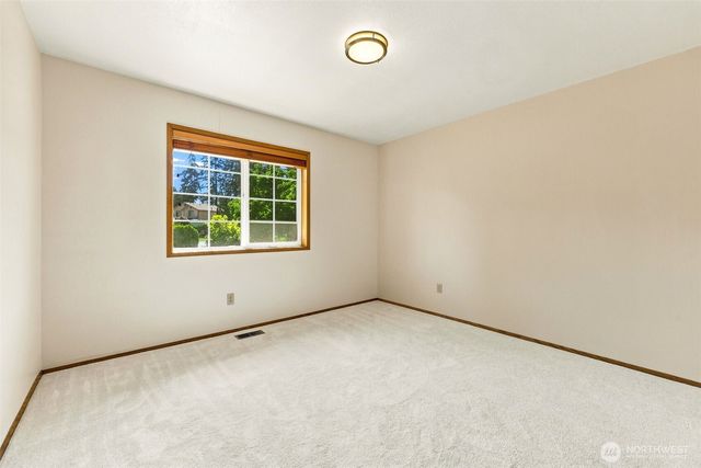 19009 10th Avenue Ct E, Spanaway, WA 98387