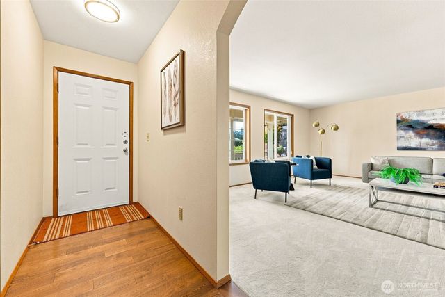19009 10th Avenue Ct E, Spanaway, WA 98387