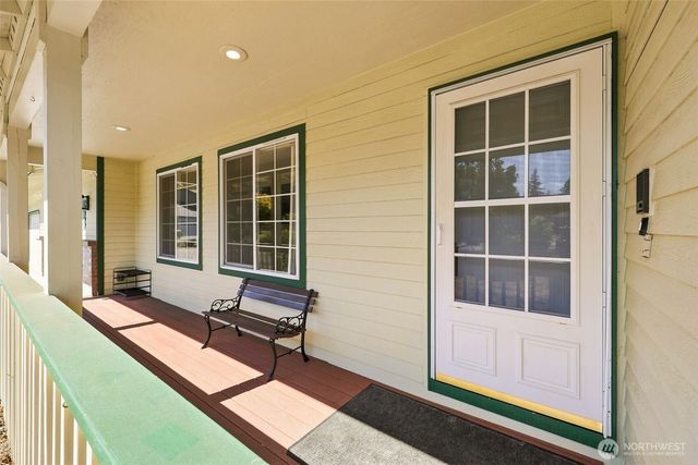 19009 10th Avenue Ct E, Spanaway, WA 98387