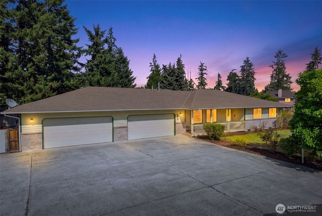 19009 10th Avenue Ct E, Spanaway, WA 98387