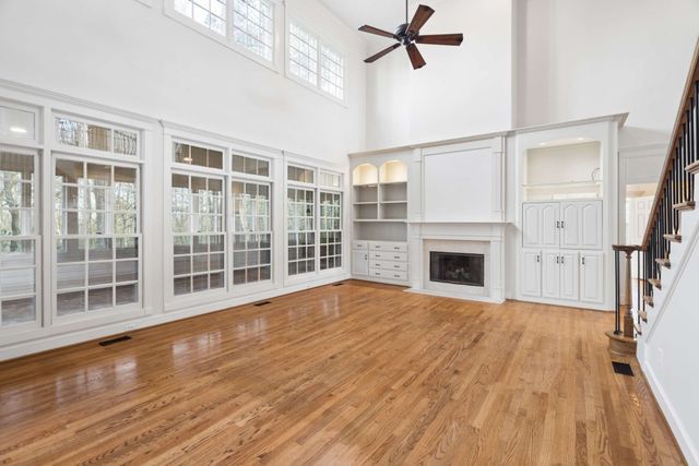 324 E Kingston Springs Rd, Kingston Springs, TN 37082