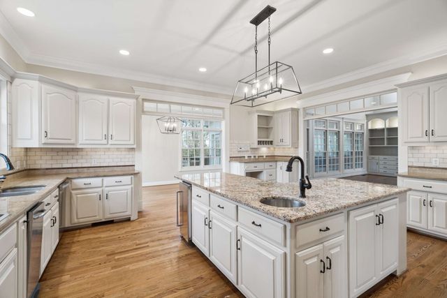 324 E Kingston Springs Rd, Kingston Springs, TN 37082