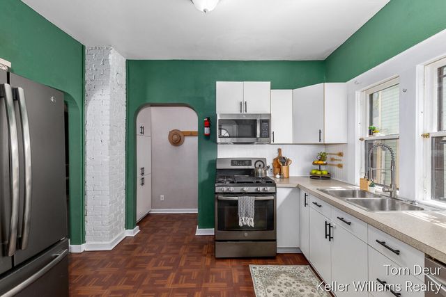 315 Donald Place Se, City Of Grand Rapids, MI 49506