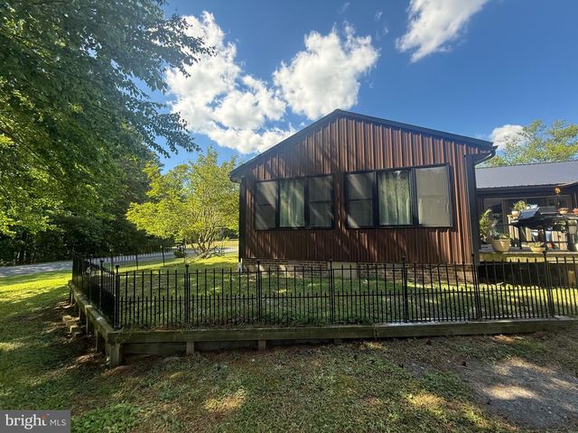 1214 JOHNSON RD, Salisbury, MD 21804